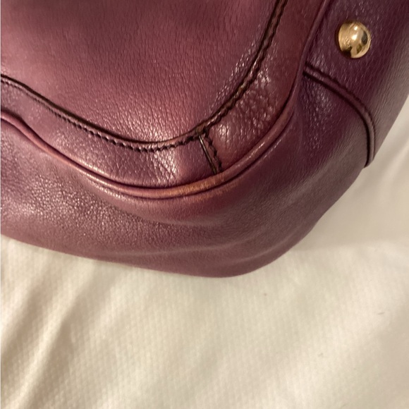 SALVATORE FERRAGAMO
Leather Shoulder Bag - Picture 5 of 14
